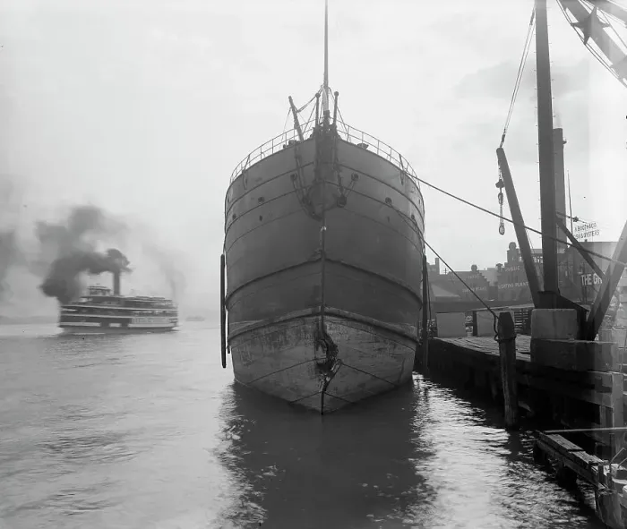 Framed Print : Unidentified freighter, Detroit, Michigan, with passenger steamer Britannia... c1906-1915. Creator: Unknown Framed Print : Unidentified freighter, Detroit, Michigan, with passenger steamer Britannia... c1906-1915. Creator: Unknown