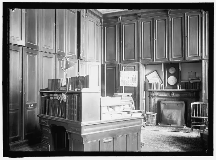 Framed Print : Unidentified office, between 1911 and 1920. Creator: Harris & Ewing. Unidentified office, between 1911 and 1920. Creator: Harris & Ewing Framed Print : Unidentified office, between 1911 and 1920. Creator: Harris & Ewing. Unidentified office, between 1911 and 1920. Creator: Harris & Ewing