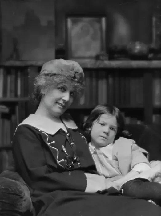 Framed Print : Unidentified woman and child, possibly members of the Percy MacKaye family, portrait... ca. 1913. Creator: Arnold Genthe Framed Print : Unidentified woman and child, possibly members of the Percy MacKaye family, portrait... ca. 1913. Creator: Arnold Genthe