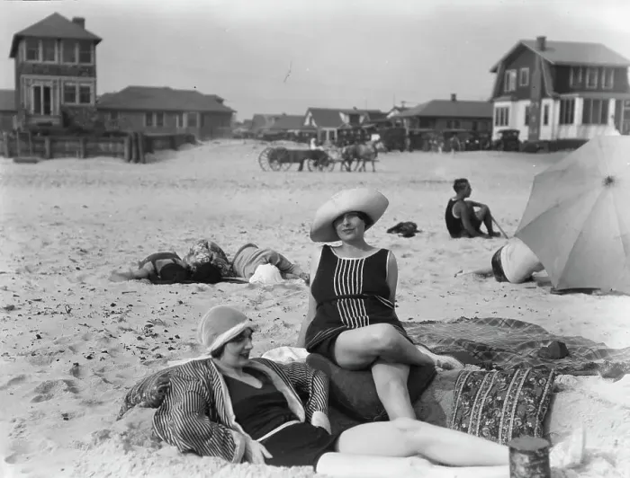 Framed Print : Two unidentified women at Long Beach, New York, between 1911 and 1942. Creator: Arnold Genthe Framed Print : Two unidentified women at Long Beach, New York, between 1911 and 1942. Creator: Arnold Genthe