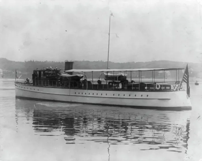 Framed Print : Unidentified yacht at Oyster Bay, L.I. N.Y. 1905; full, broadside view, 1905. Creator: Frances Benjamin Johnston Framed Print : Unidentified yacht at Oyster Bay, L.I. N.Y. 1905; full, broadside view, 1905. Creator: Frances Benjamin Johnston