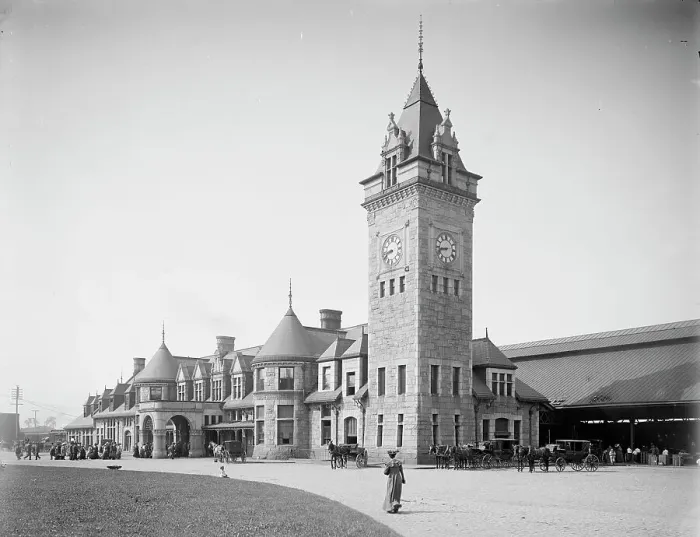 Framed Print : Union Station, Portland, Me. c1904. Creator: Unknown Framed Print : Union Station, Portland, Me. c1904. Creator: Unknown