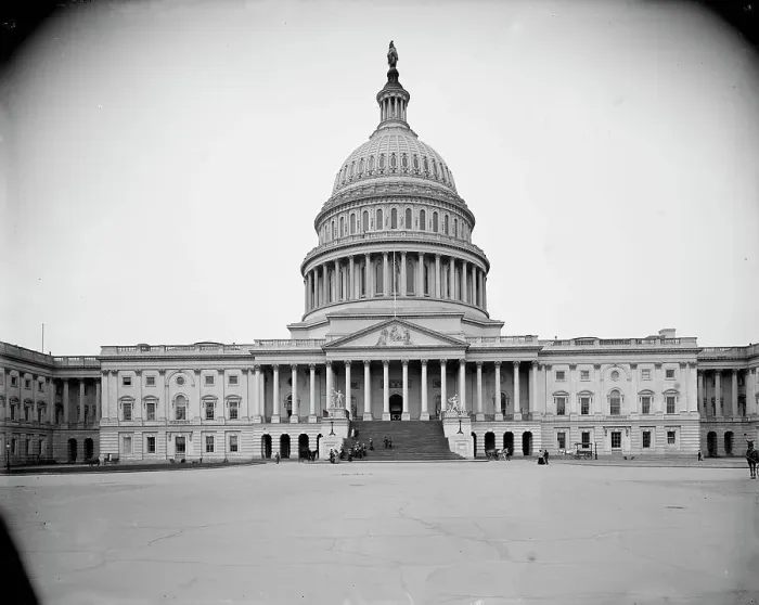 Framed Print : The United States Capitol, central part of bldg. Washington, D.C. 1902. Creator: Unknown Framed Print : The United States Capitol, central part of bldg. Washington, D.C. 1902. Creator: Unknown