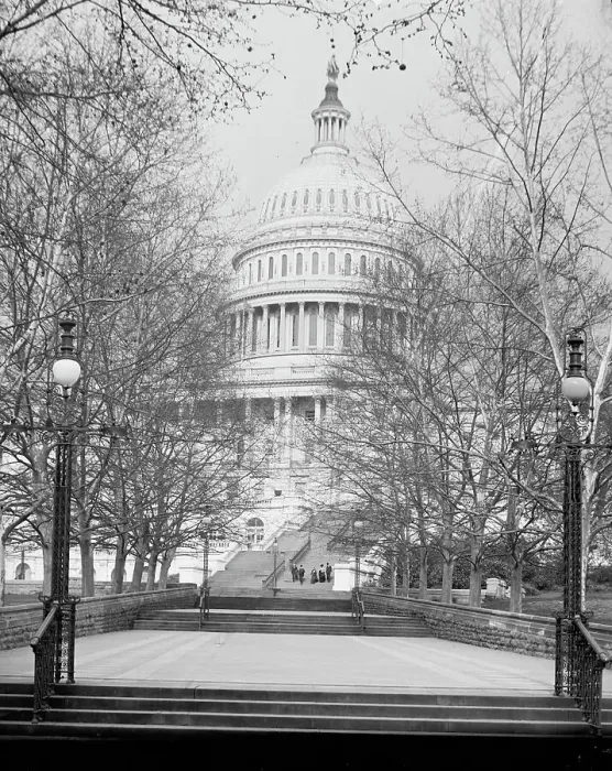 Framed Print : The United States Capitol, near view from south west, Washington, D.C. 1902. Creator: Unknown Framed Print : The United States Capitol, near view from south west, Washington, D.C. 1902. Creator: Unknown