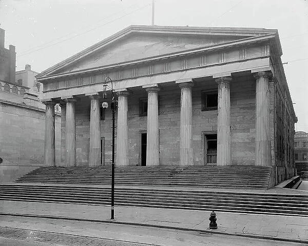 United States Custom House, Philadelphia, between 1900 and 1906. Creator: Unknown