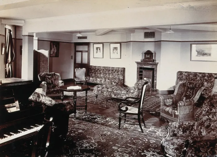 Framed Print : University College Hospital: a sitting room, probably for staff. Creator: Unknown Framed Print : University College Hospital: a sitting room, probably for staff. Creator: Unknown