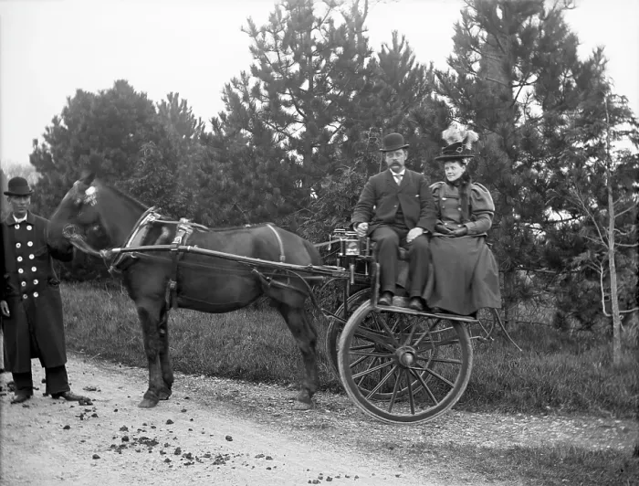 Framed Print : Unknown people in horse drawn cart and coachman; possibly Chester, England (Bache Hall), 1895 Framed Print : Unknown people in horse drawn cart and coachman; possibly Chester, England (Bache Hall), 1895