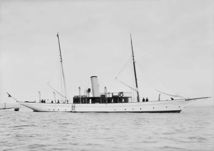 Framed Print : Unknown steam yacht at anchor. Creator: Kirk & Sons of Cowes Framed Print : Unknown steam yacht at anchor. Creator: Kirk & Sons of Cowes
