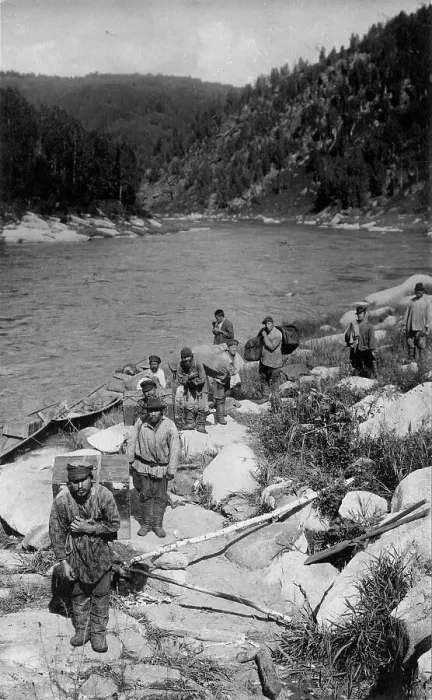 Framed Print : Unloading the Land-Management Expedition Boats, for Detouring the Mrassu River Rapid, 1913. Creator: GI Ivanov Framed Print : Unloading the Land-Management Expedition Boats, for Detouring the Mrassu River Rapid, 1913. Creator: GI Ivanov
