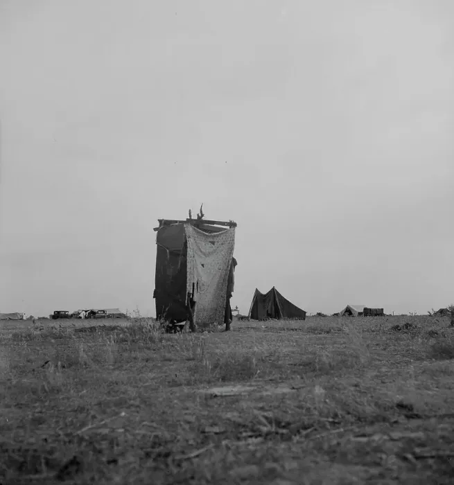 Framed Print : Unsanitary privy in potato pickers camp near Shafter, California, 1937. Creator: Dorothea Lange