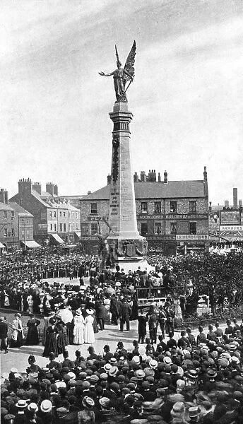 Unveiling the Northumberland War Memorial, 1908-1909. Artist: George Frank
