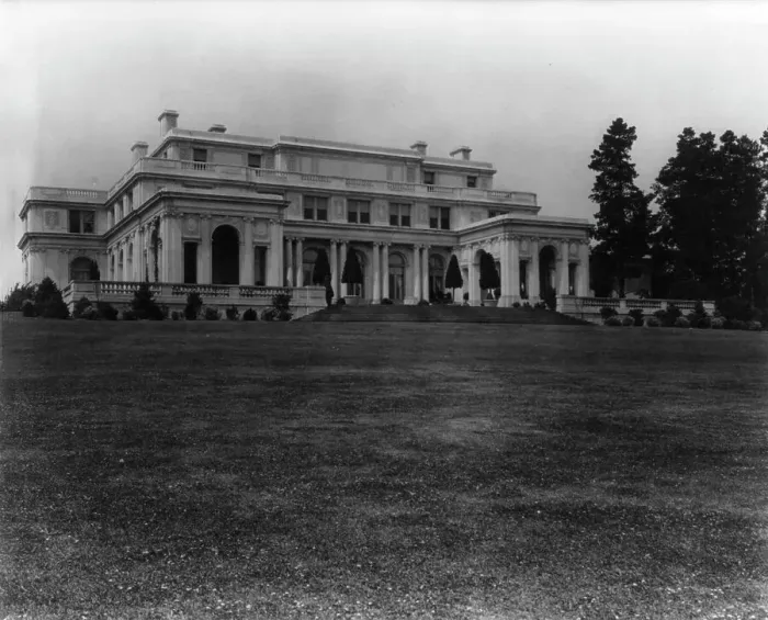 Framed Print : Uplands, Charles Templeton Crocker house, 400 Uplands Drive, Hillsborough, California, 1917. Creator: Frances Benjamin Johnston. Uplands, Charles Templeton Crocker house, 400 Uplands Drive, Hillsborough, California, 1917 Framed Print : Uplands, Charles Templeton Crocker house, 400 Uplands Drive, Hillsborough, California, 1917. Creator: Frances Benjamin Johnston. Uplands, Charles Templeton Crocker house, 400 Uplands Drive, Hillsborough, California, 1917