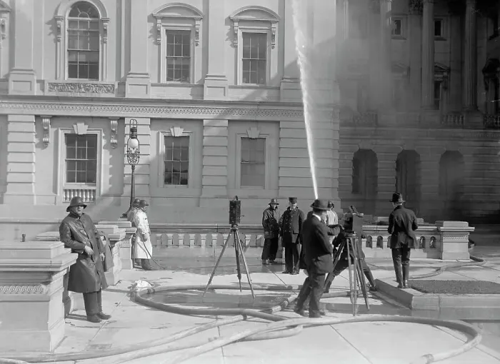 Framed Print : U.S. Capitol - Cleaning Exterior, 1913. Creator: Harris & Ewing. U.S. Capitol - Cleaning Exterior, 1913. Creator: Harris & Ewing Framed Print : U.S. Capitol - Cleaning Exterior, 1913. Creator: Harris & Ewing. U.S. Capitol - Cleaning Exterior, 1913. Creator: Harris & Ewing