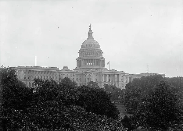 U.S. Capitol from the Southeast, [Washington, DC], 1911. Creator: Harris & Ewing. U.S. Capitol from the Southeast, [Washington, DC], 1911. Creator: Harris & Ewing