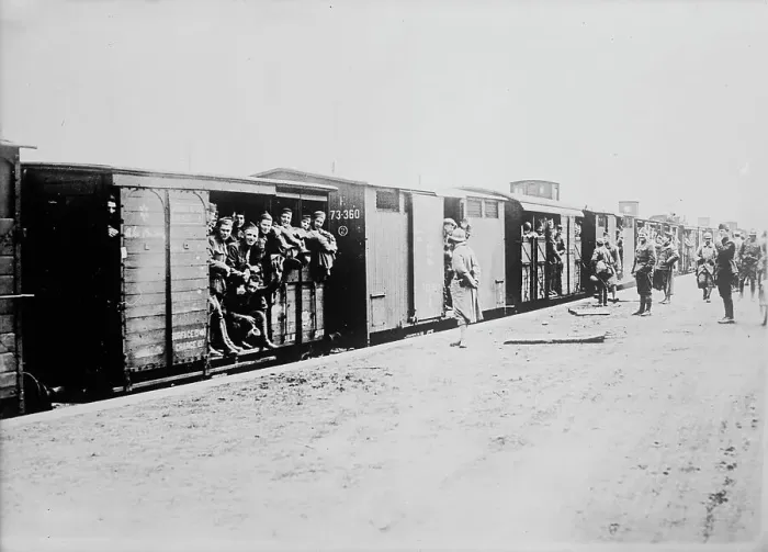 Framed Print : U.S. soldiers in France, 6 Apr 1918. Creator: Bain News Service Framed Print : U.S. soldiers in France, 6 Apr 1918. Creator: Bain News Service