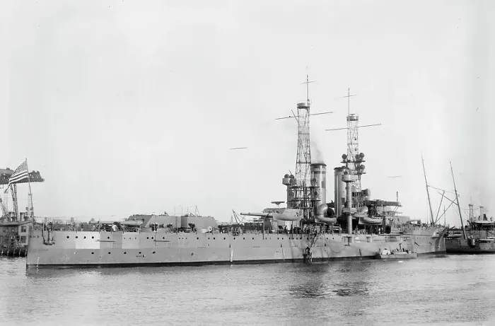 Framed Print : USS Utah, between c1910 and c1915. Creator: Bain News Service Framed Print : USS Utah, between c1910 and c1915. Creator: Bain News Service