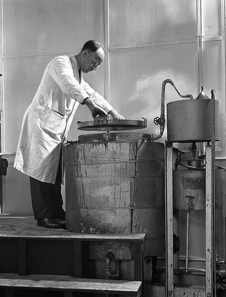 Vacuum absorbtion chamber, Edgar Allen Steel Co, Sheffield, South Yorkshire, 1962