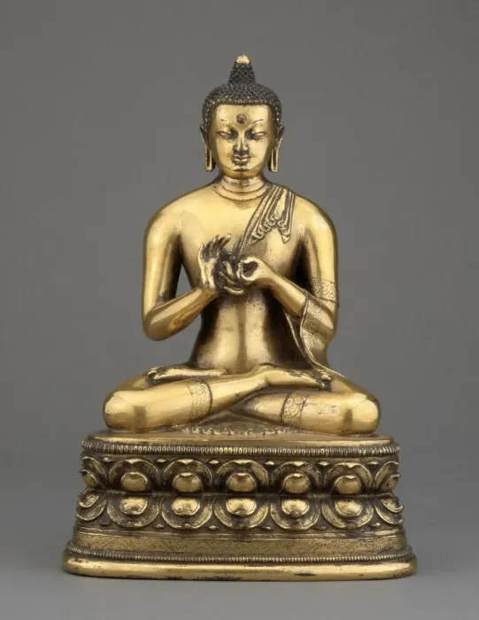 Framed Print : Vairochana Buddha Seated Giving the First Sermon (Dharmachakramudra) Framed Print : Vairochana Buddha Seated Giving the First Sermon (Dharmachakramudra)