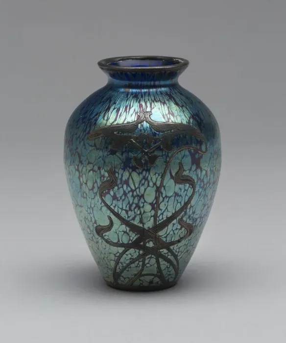Framed Print : Vase, c. 1900. Creator: Loetz Glassworks Framed Print : Vase, c. 1900. Creator: Loetz Glassworks