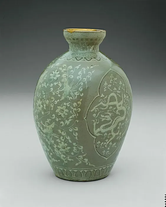 Framed Print : Vase with Dragon and Phoenix, Korea, Goryeo dynasty (918-1392) Framed Print : Vase with Dragon and Phoenix, Korea, Goryeo dynasty (918-1392)