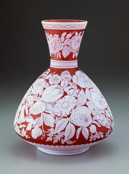 Framed Print : Vase, Stourbridge, 1885 / 90. Creators: Thomas Webb and Sons, George Woodall Framed Print : Vase, Stourbridge, 1885 / 90. Creators: Thomas Webb and Sons, George Woodall