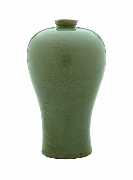 Vase(Maebyong) with Lotus Sprays and Cloud Scrolls, Korea, Goryeo dynasty (918-1392)