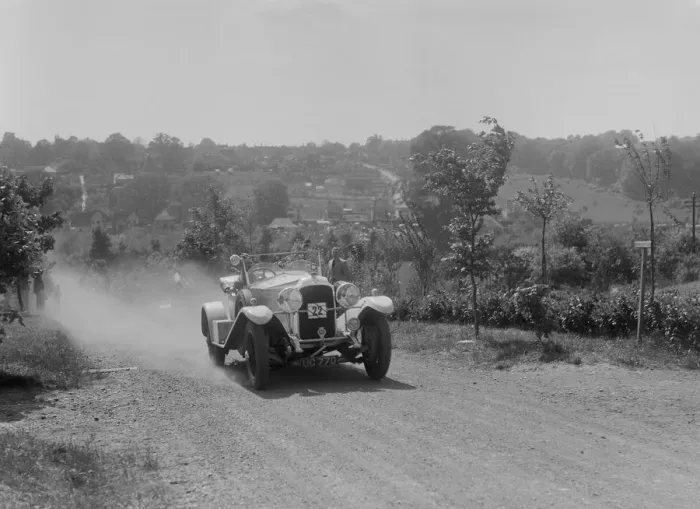 Framed Print : Vauxhall 30 / 98 of G Warburton, BOC Hill Climb, Chalfont St Peter, Buckinghamshire, 1932 Framed Print : Vauxhall 30 / 98 of G Warburton, BOC Hill Climb, Chalfont St Peter, Buckinghamshire, 1932