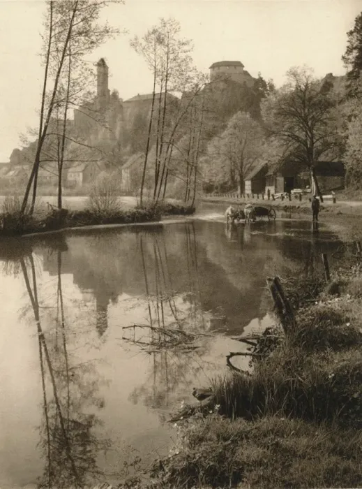Framed Print : Veldenstein Castle on the Pegnitz, 1931. Artist: Kurt Hielscher Framed Print : Veldenstein Castle on the Pegnitz, 1931. Artist: Kurt Hielscher