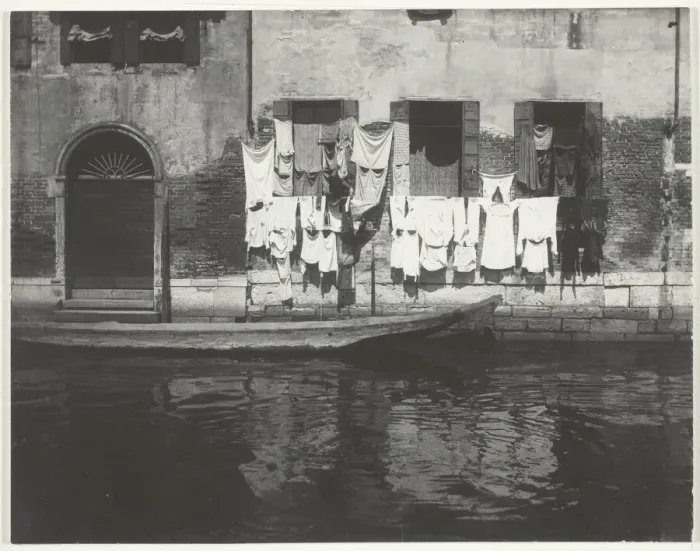 Framed Print : Venice, 1894, printed 1920 / 39. Creator: Alfred Stieglitz Framed Print : Venice, 1894, printed 1920 / 39. Creator: Alfred Stieglitz