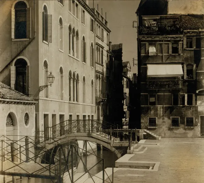Framed Print : Venice, between 1905 and 1915. Creator: Sergey Mikhaylovich Prokudin-Gorsky Framed Print : Venice, between 1905 and 1915. Creator: Sergey Mikhaylovich Prokudin-Gorsky