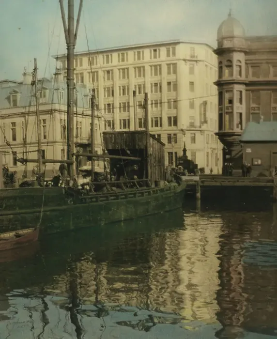 Framed Print : Venice in Wellington, c1920s. Creator: John Johnson Framed Print : Venice in Wellington, c1920s. Creator: John Johnson