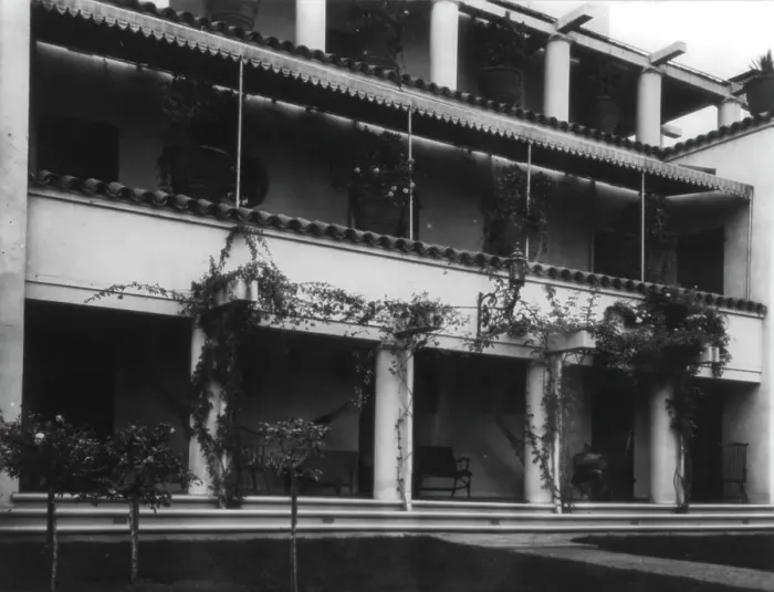 Framed Print : Verandah, Mrs. Phoebe Apperson Hearst's home, Pleasanton, California, 1920s. Creator: Frances Benjamin Johnston Framed Print : Verandah, Mrs. Phoebe Apperson Hearst's home, Pleasanton, California, 1920s. Creator: Frances Benjamin Johnston