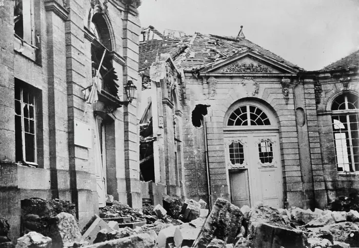 Framed Print : Verdun, entrance to Archbishop's Palace, 1916. Creator: Bain News Service Framed Print : Verdun, entrance to Archbishop's Palace, 1916. Creator: Bain News Service