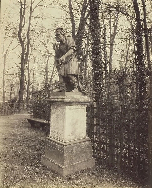Versailles, Bosquet de l'Arc de Triomphe, 1904. Creator: Eugene Atget