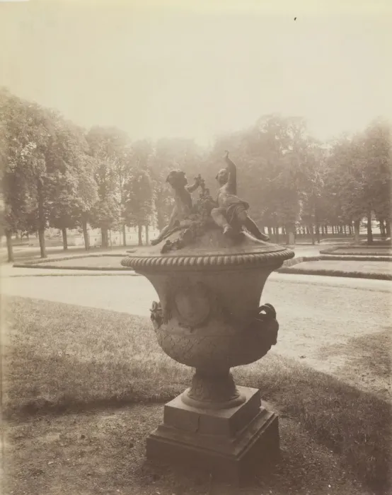 Framed Print : Versailles, Grand Trianon, 1901. Creator: Eugene Atget Framed Print : Versailles, Grand Trianon, 1901. Creator: Eugene Atget
