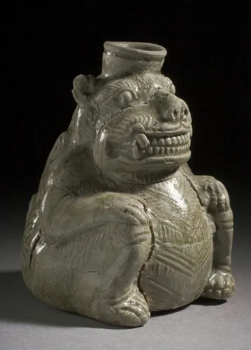 Framed Print : Vessel in the Form of a Bear, between 265 and 316. Creator: Unknown Framed Print : Vessel in the Form of a Bear, between 265 and 316. Creator: Unknown