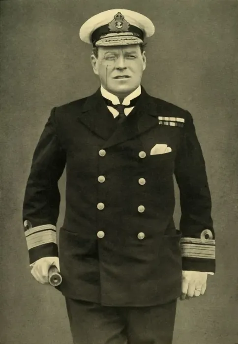 Framed Print : Vice Admiral Sir Rosslyn Wemyss, K. C. B. First Sea Lord, 1917, (c1920). Creator: Symonds Framed Print : Vice Admiral Sir Rosslyn Wemyss, K. C. B. First Sea Lord, 1917, (c1920). Creator: Symonds