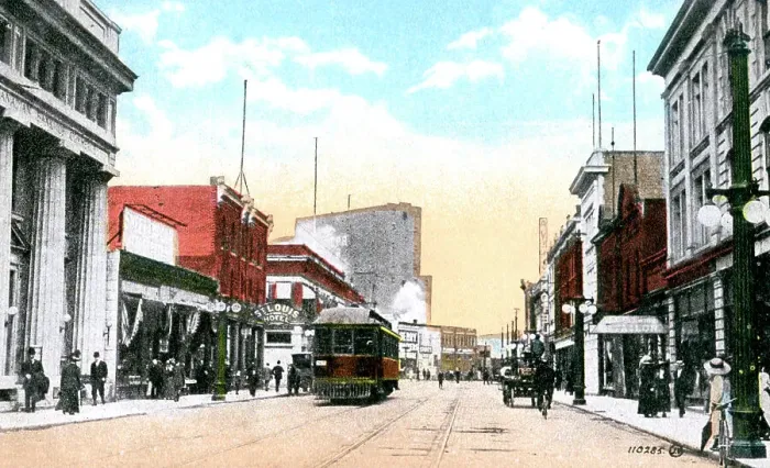 Framed Print : Victoria Avenue, Fort William (Thunder Bay), Ontario, Canada, c1900s Framed Print : Victoria Avenue, Fort William (Thunder Bay), Ontario, Canada, c1900s