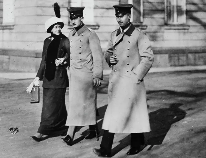 Framed Print : Victoria Louise, Ernst August and Prince Oscar, 1913. Creator: Bain News Service Framed Print : Victoria Louise, Ernst August and Prince Oscar, 1913. Creator: Bain News Service