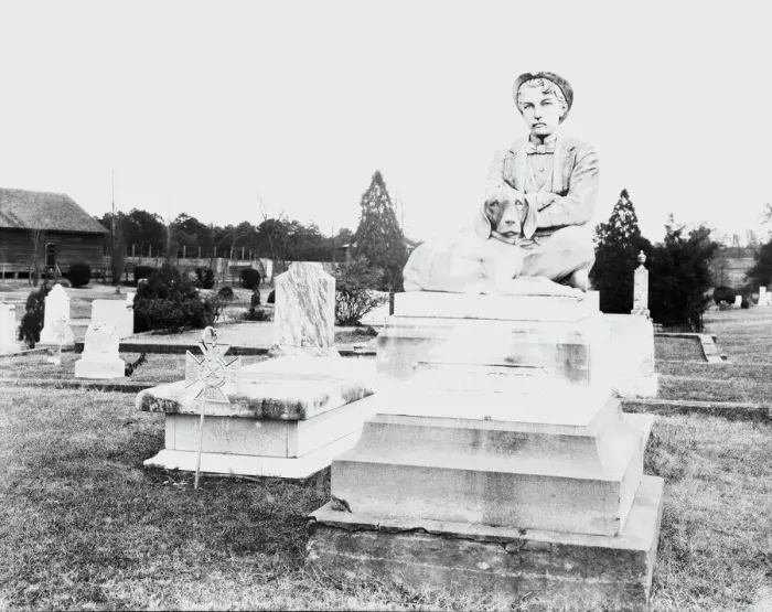Framed Print : Victorian gravestone, Mississippi, 1935. Creator: Walker Evans Framed Print : Victorian gravestone, Mississippi, 1935. Creator: Walker Evans