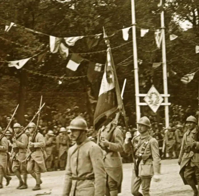 Framed Print : Victory parade, 1918 Framed Print : Victory parade, 1918