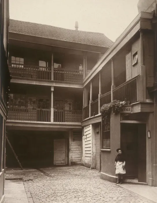 Framed Print : View of the courtyard at the Old Bell Inn, Holborn, London, 1884. Artist: Henry Dixon Framed Print : View of the courtyard at the Old Bell Inn, Holborn, London, 1884. Artist: Henry Dixon