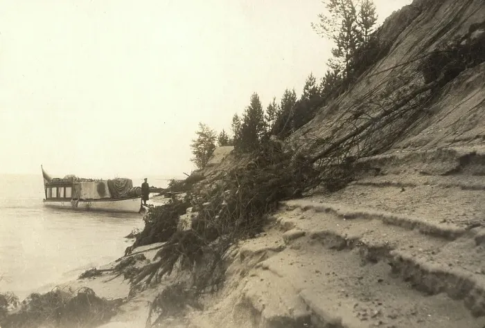 Framed Print : View of the crumbling sandy right bank of the Zeya River, 1909. Creator: Vladimir Ivanovich Fedorov Framed Print : View of the crumbling sandy right bank of the Zeya River, 1909. Creator: Vladimir Ivanovich Fedorov