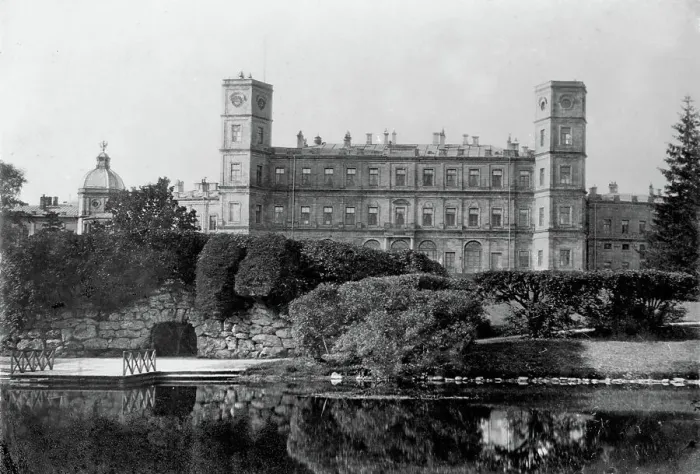 Framed Print : View of the Gatchina Palace and the Echo Grotto, End of 1870s-Early 1880s. Creator: Photo studio Kudryavtsev & Co Framed Print : View of the Gatchina Palace and the Echo Grotto, End of 1870s-Early 1880s. Creator: Photo studio Kudryavtsev & Co