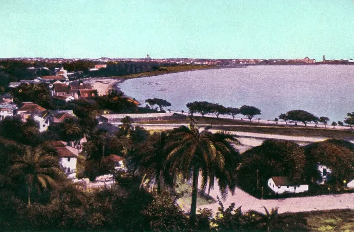Framed Print : View from Malabar Hill, Bombay, India, early 20th century Framed Print : View from Malabar Hill, Bombay, India, early 20th century
