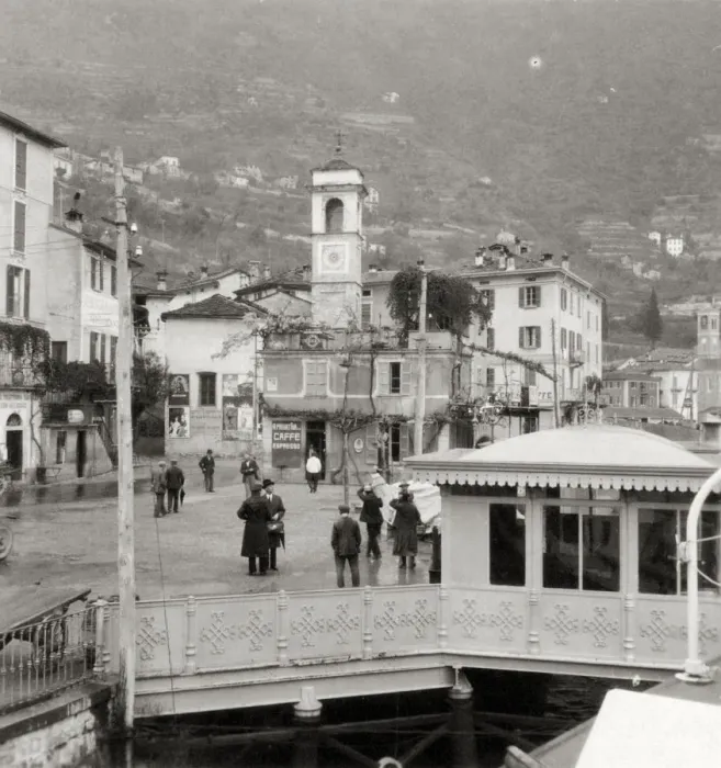 Framed Print : View of Moltrasio on the shore of Lake Como, Italy, 20th century Framed Print : View of Moltrasio on the shore of Lake Como, Italy, 20th century