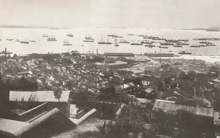 Framed Print : A view of the new quays at the time of construction, 1914 Framed Print : A view of the new quays at the time of construction, 1914