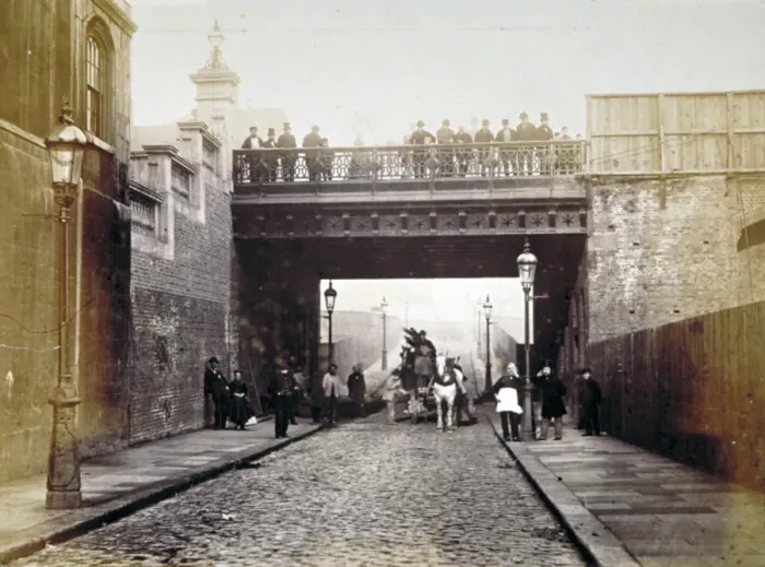Framed Print : View of Shoe Lane Bridge, City of London, 1869. Artist: Henry Dixon Framed Print : View of Shoe Lane Bridge, City of London, 1869. Artist: Henry Dixon