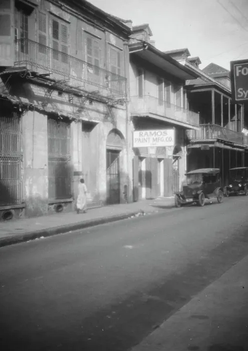 Framed Print : View down a street, New Orleans, between 1920 and 1926. Creator: Arnold Genthe Framed Print : View down a street, New Orleans, between 1920 and 1926. Creator: Arnold Genthe