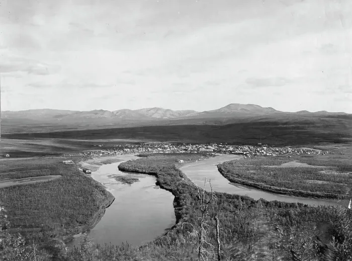 Framed Print : View of town, mountains and streams, between c1900 and c1930. Creator: Unknown Framed Print : View of town, mountains and streams, between c1900 and c1930. Creator: Unknown